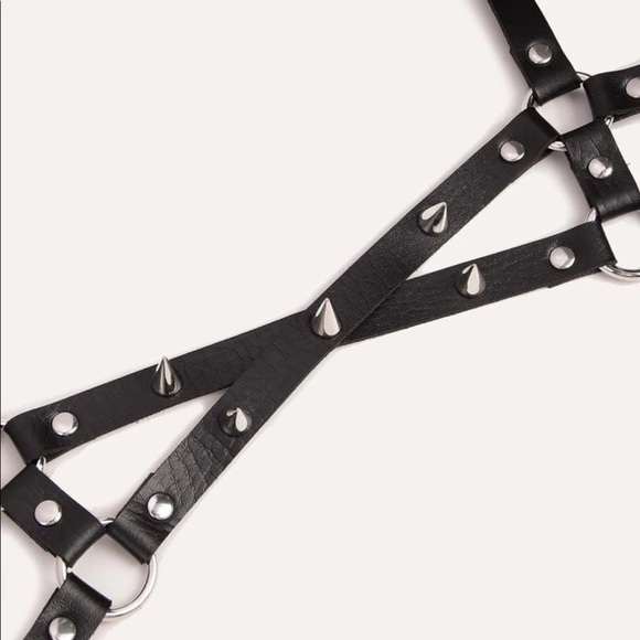 PU Leather Waist Studded Strap Belt - Picture 4 of 5
